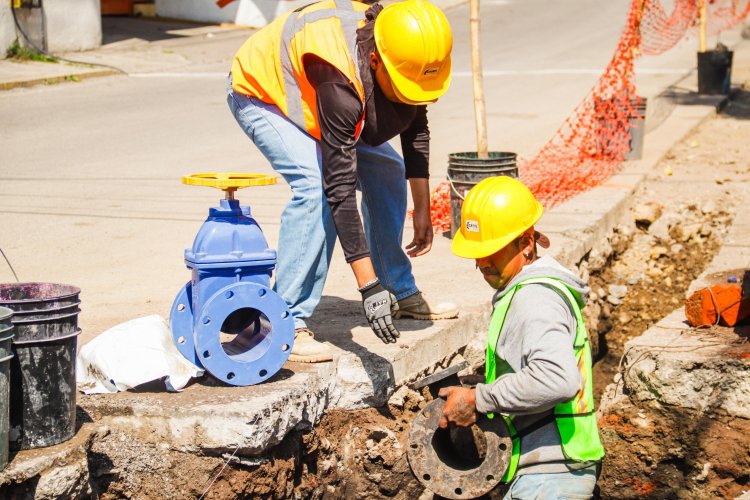 Supervisó el alcalde Uriostegui  obra hidráulica en Acapantzingo