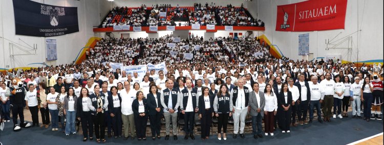 Refrendó UAEM compromiso  social a través de la docencia