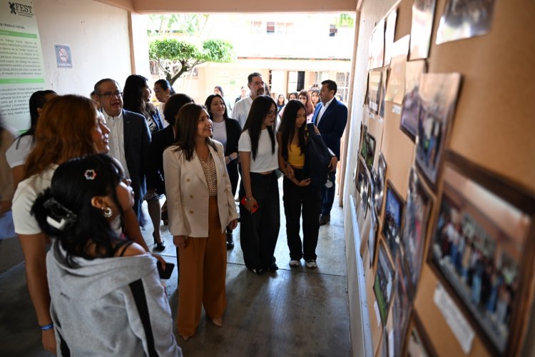 Doceavo aniversario  de la FES de Temixco