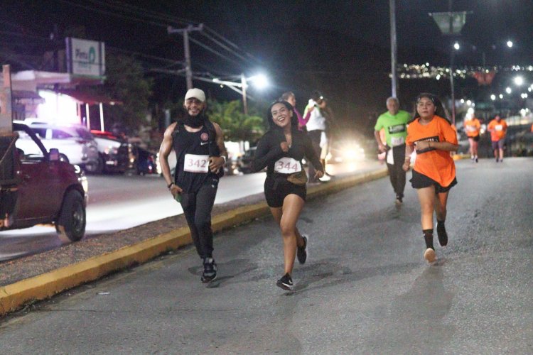 Se realizó carrera nocturna de  cinco kilómetros en Tlaltizapán
