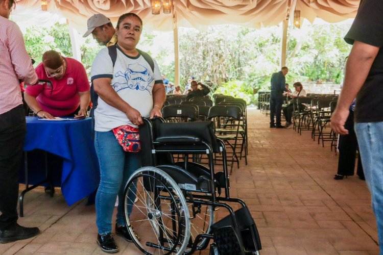 "Uniendo Corazones", de DIF Cuernavaca,  llega a más de 350 personas con apoyos