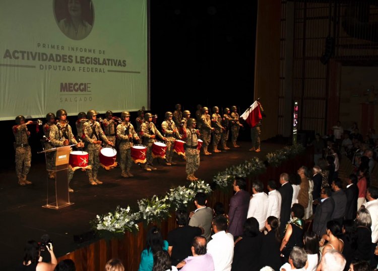 Presentó Meggie Salgado  su 1er informe legislativo