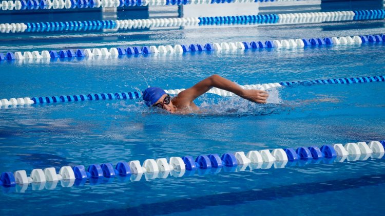 Nadador tlahuica de 13 años va  a la Paralimpiada Nacional 2025