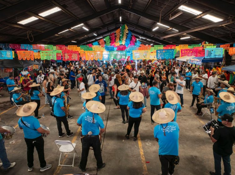 Respaldó gobierno estatal a paisanos  en el exterior en Festival en Anaheim