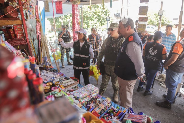 Supervisaron venta de pirotecnia en Xoxocotla