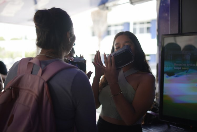 Recibieron jóvenes al tráiler de la ciencia en Zacatepec