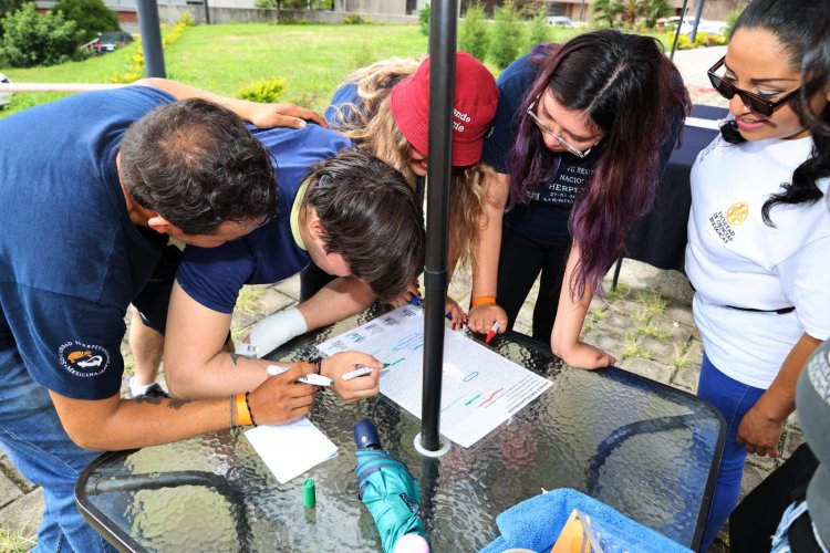 Realizó Ciencias Biológicas 1er  Rally de Conocimiento Científico