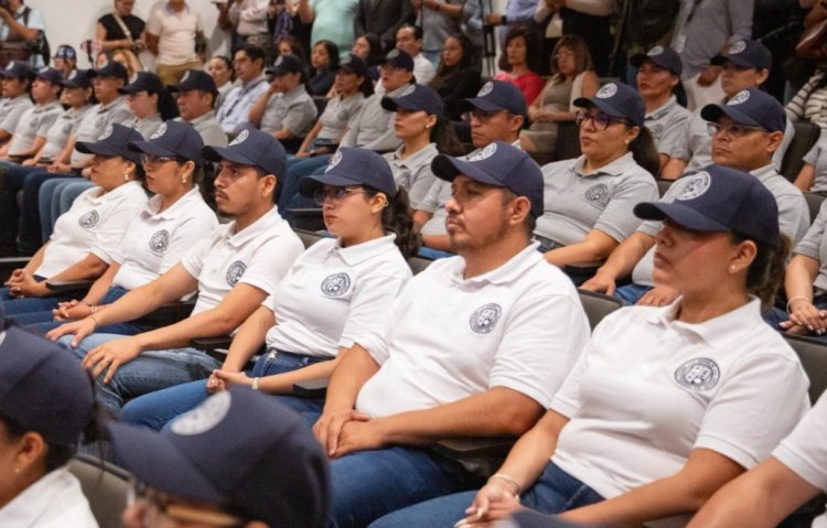 Van por 20 espacios en la AIC, 20 para MPs y 25 para peritos