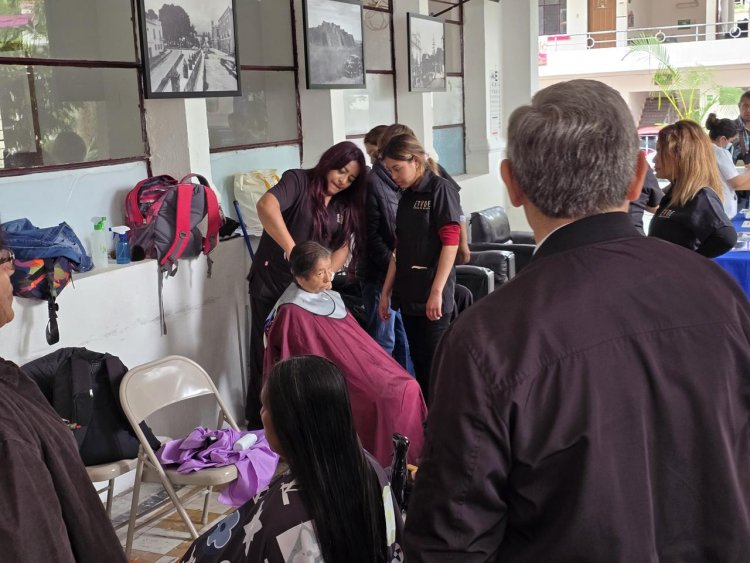 En Cuernavaca, mayores tuvieron jornada de salud