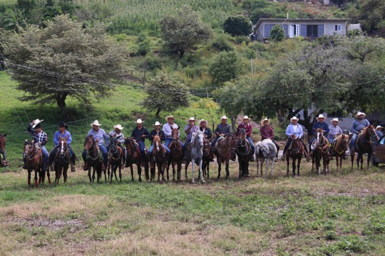 Participa CIByC en conservación de maíces nativos con comunidades
