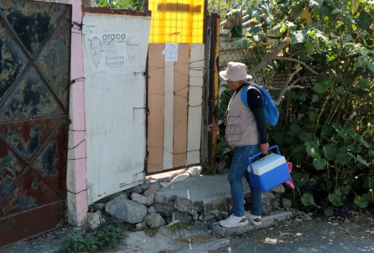 Gobierno de González Saravia  reconoce al personal sanitario