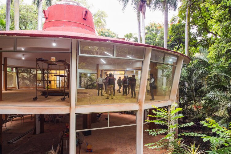 Supervisa alcalde Urióstegui  la rehabilitación de biblioteca