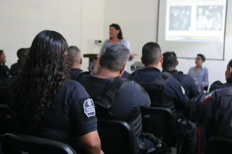 Concientizan a policías sobre diversidad sexual