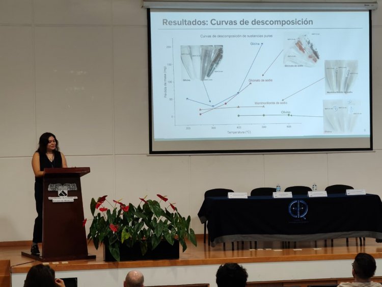 Reunión en la universidad estatal  de especialistas en astrobiología