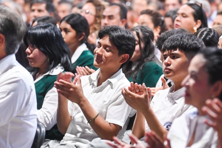 Se trabaja en ambiente sano  y sin adicciones por jóvenes