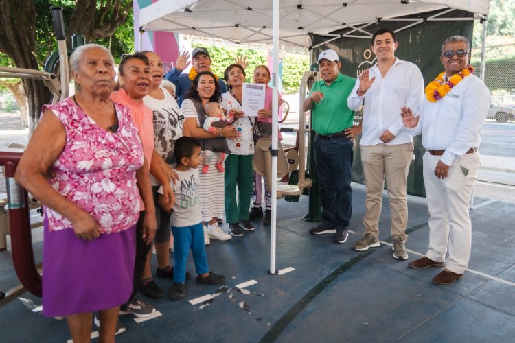 Comunidades vulnerables reciben proyectos sociales