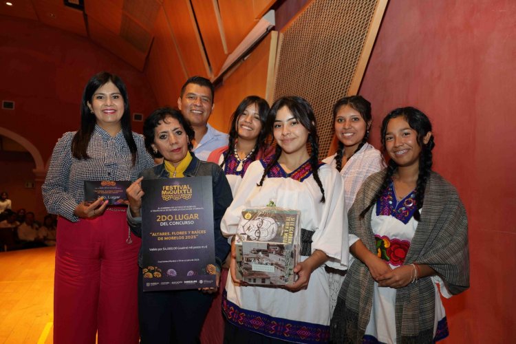 Logró Cobaem 2° lugar  en concurso de altares