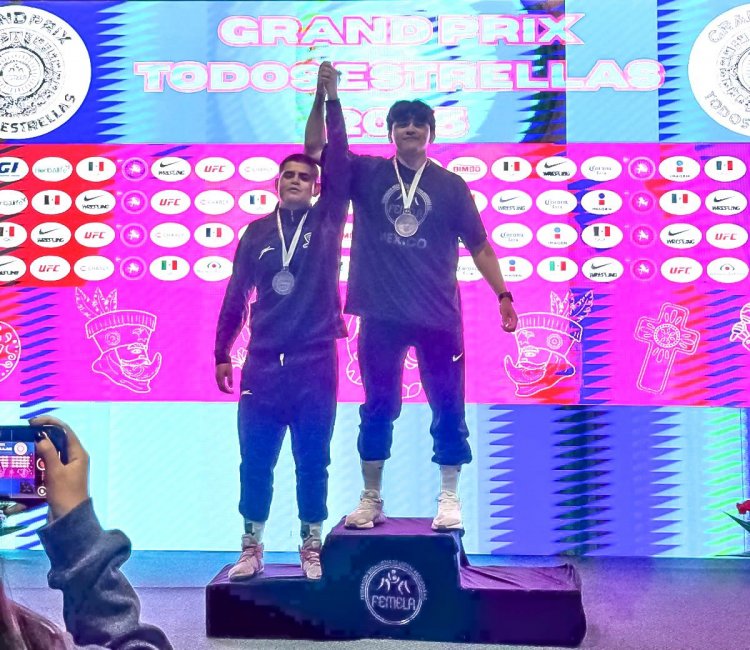 Destacan morelenses en Gran  Prix de luchas asociadas de 2025