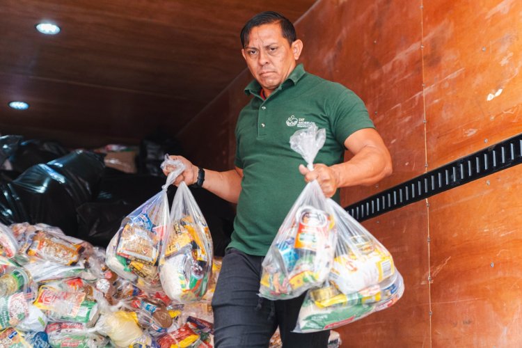 Casi, 29 toneladas de víveres a damnificados desde Morelos