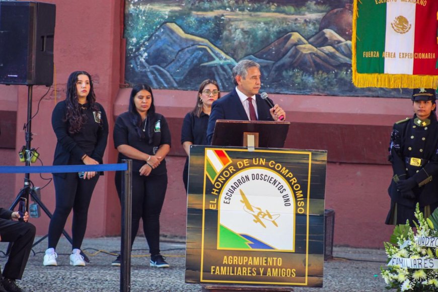 J. Luis Urióstegui resalta valor  y heroísmo del escuadrón 201