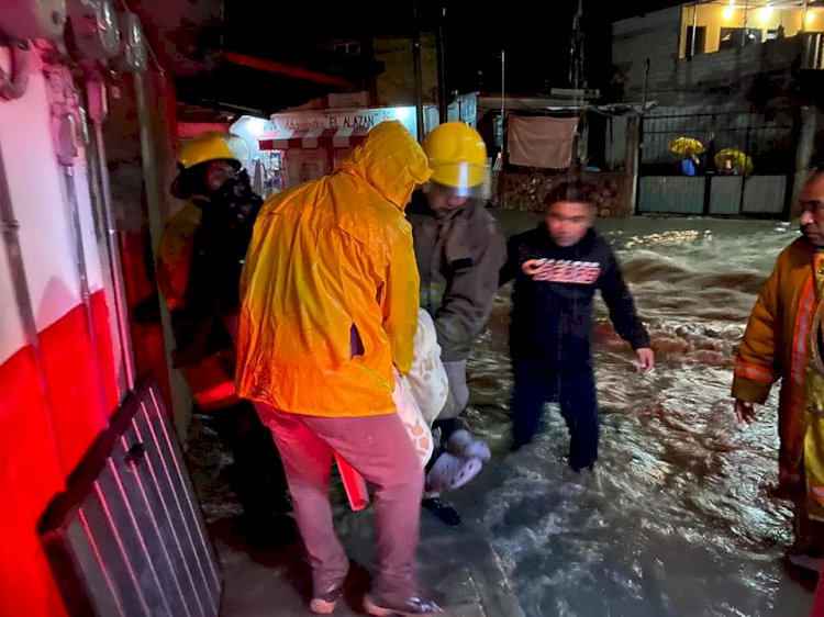 Evacuan a familias  por precipitaciones