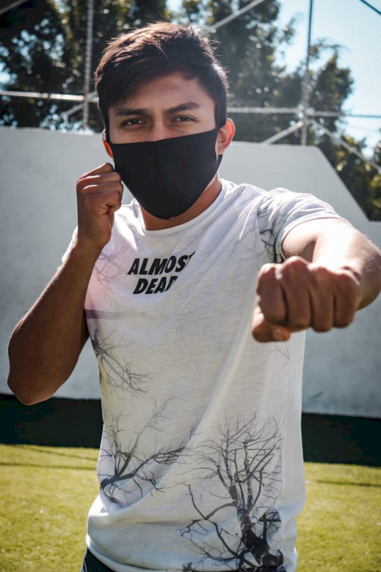 Motiva Germán Villa a morelense ganador de oro en Juegos Nacionales Populares 2021